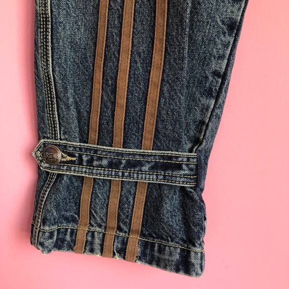 Jeans with Pink Contrast Stitching - Picture 3 of 16